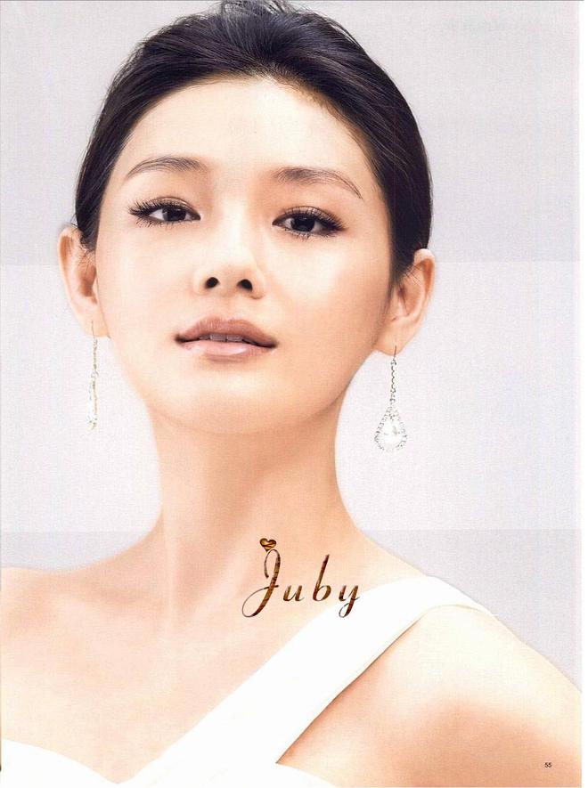 住上亿豪宅花千万买鞋200万床垫买10个凯时尊龙人生就是博大S生前生活有多奢华：(图8)
